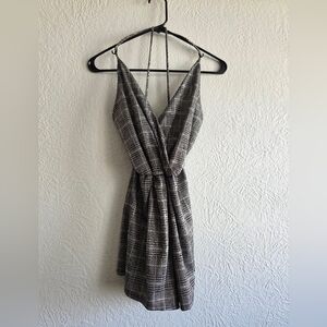 Chic Plaid Backless Romper